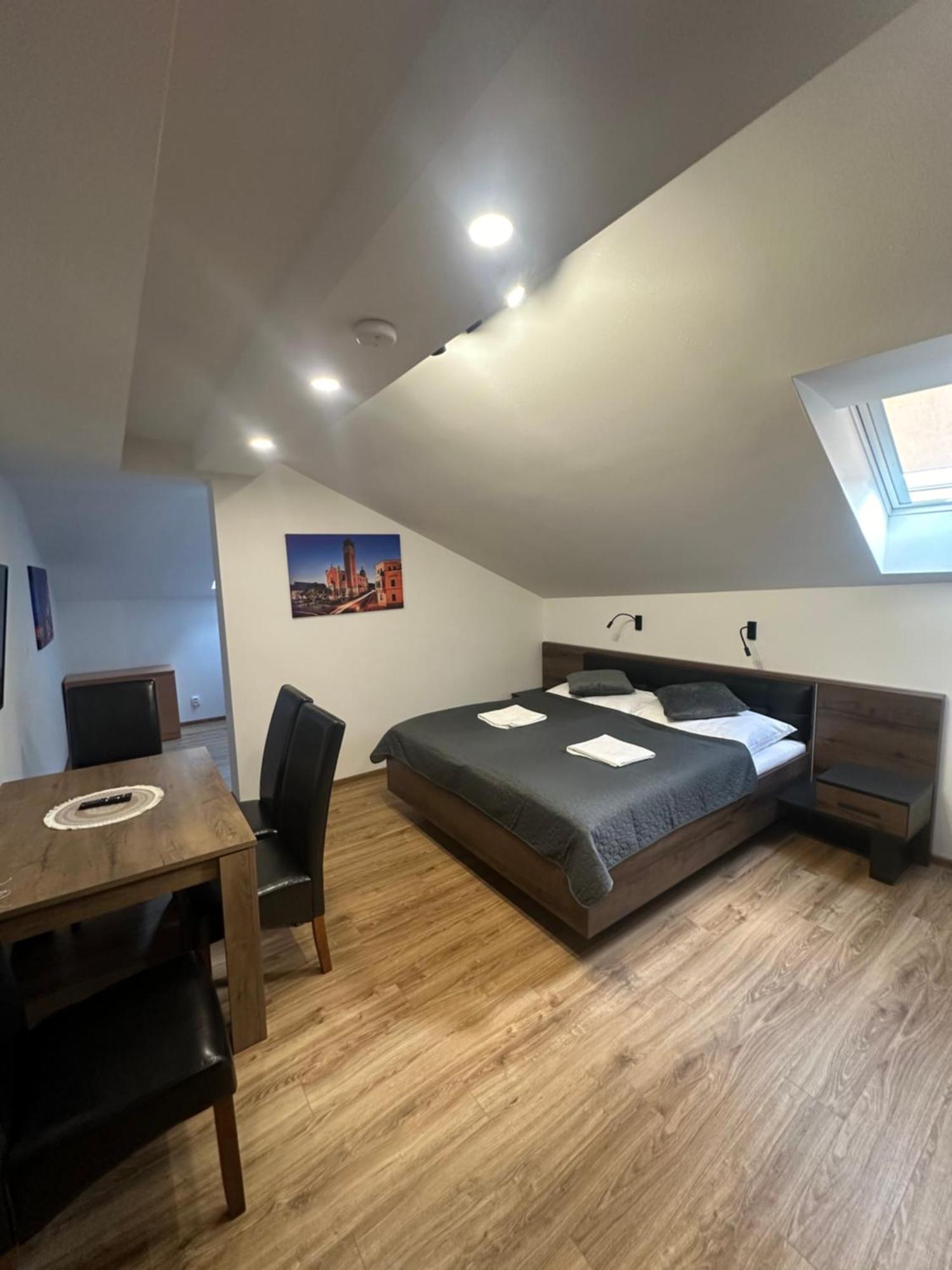 Apartmany Bukova เกชมาร็อค ภายนอก รูปภาพ